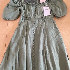 NWT GAL MEETS GLAM GREEN MIDI DRESS